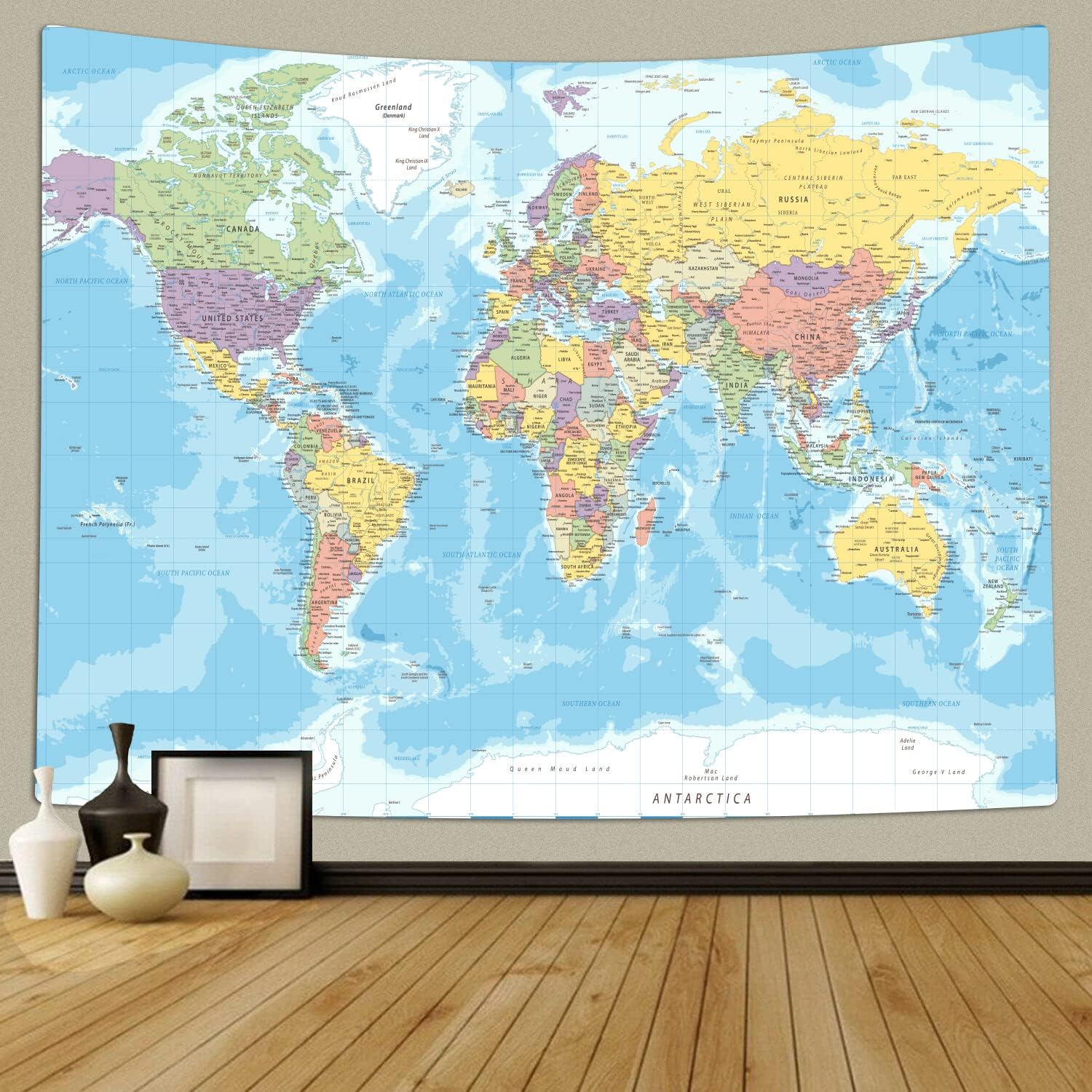 Tapestry with the world map of Tomoz 75x100