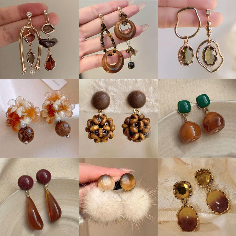Vintage Maillard Brown Resin Tiger Eye Clip On Earrings Artistic Non Pierced Ear Clips for Women