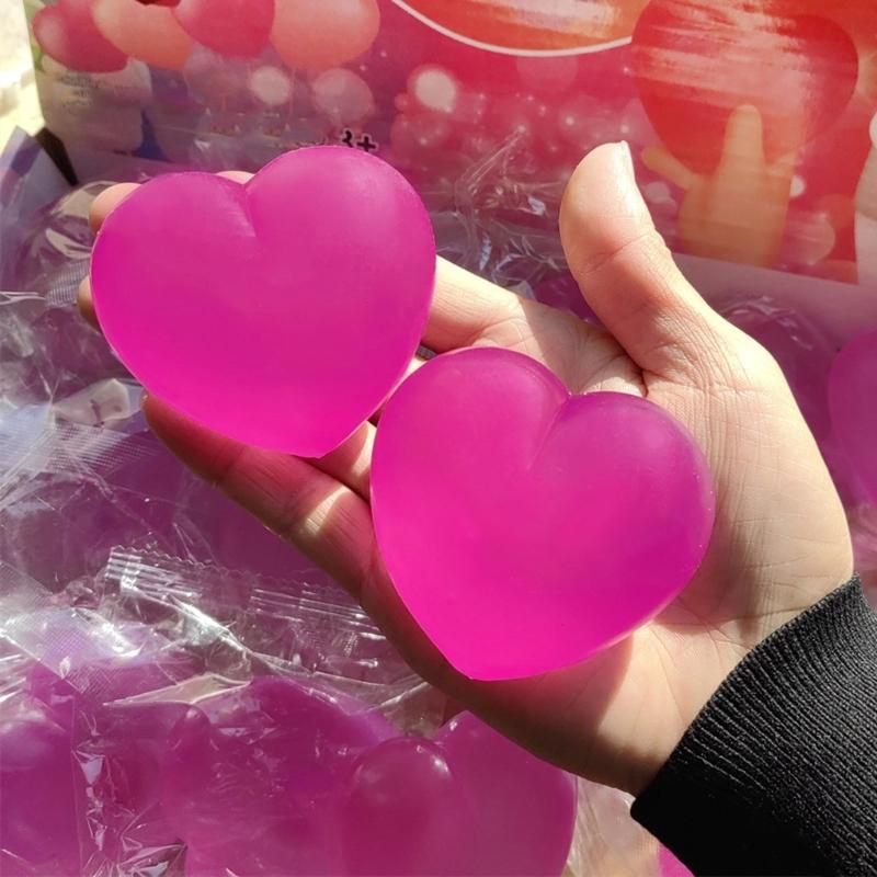 Novelty Squeeze Toy Heart Prank Valentine's Day Color Changing Heart Shape for Kids Anxiety Reduce Teens Party Supplies
