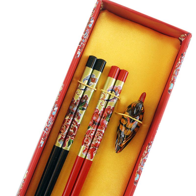 Dragon Pattern Wooden Chopsticks - Ideal for Business, Weddings, Travel, and Special Occasions
