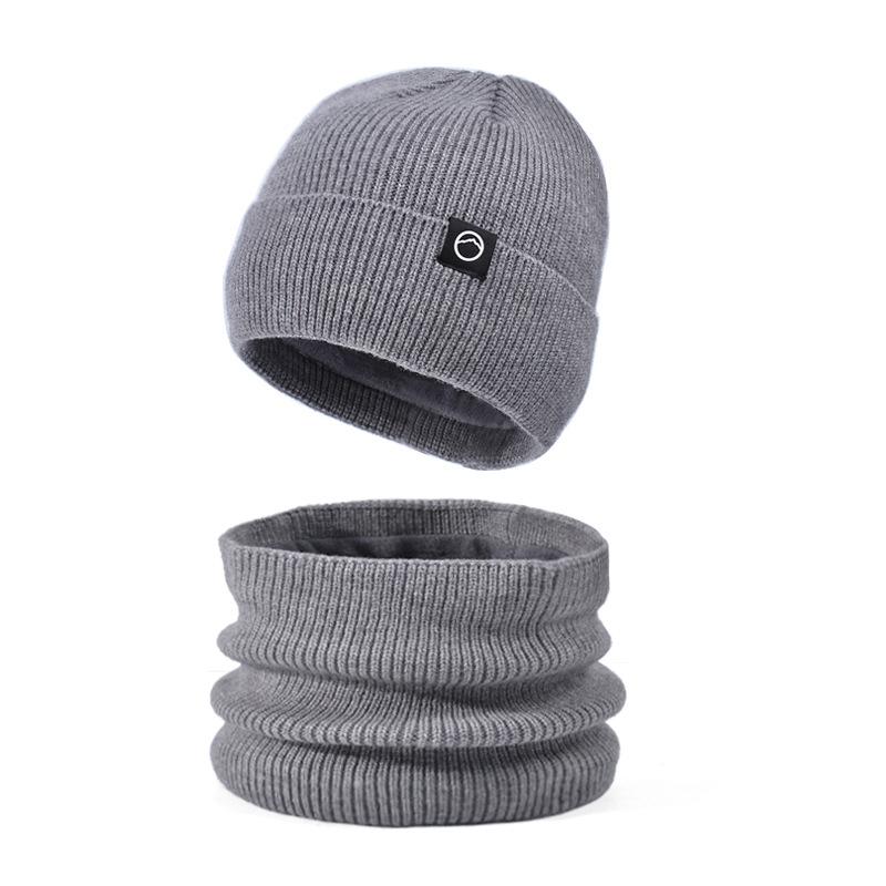 Winter hat, scarf, two-piece set, men's outdoor cold-proof and warm wool hat, big head circumference, ear protector, muff, knitted hat.