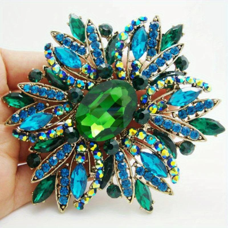 

Luxury Full Rhinestone Exaggerated Brooch Badges For Women Men Fashion Classic Vintage Party Banquet Pin Jewelry зелёный