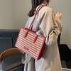 Red Thousand Birds Gotot Bag Women's 2025 New Fashion and Popular Versatile Commuter Shoulder Bag Bridal Wedding Bag