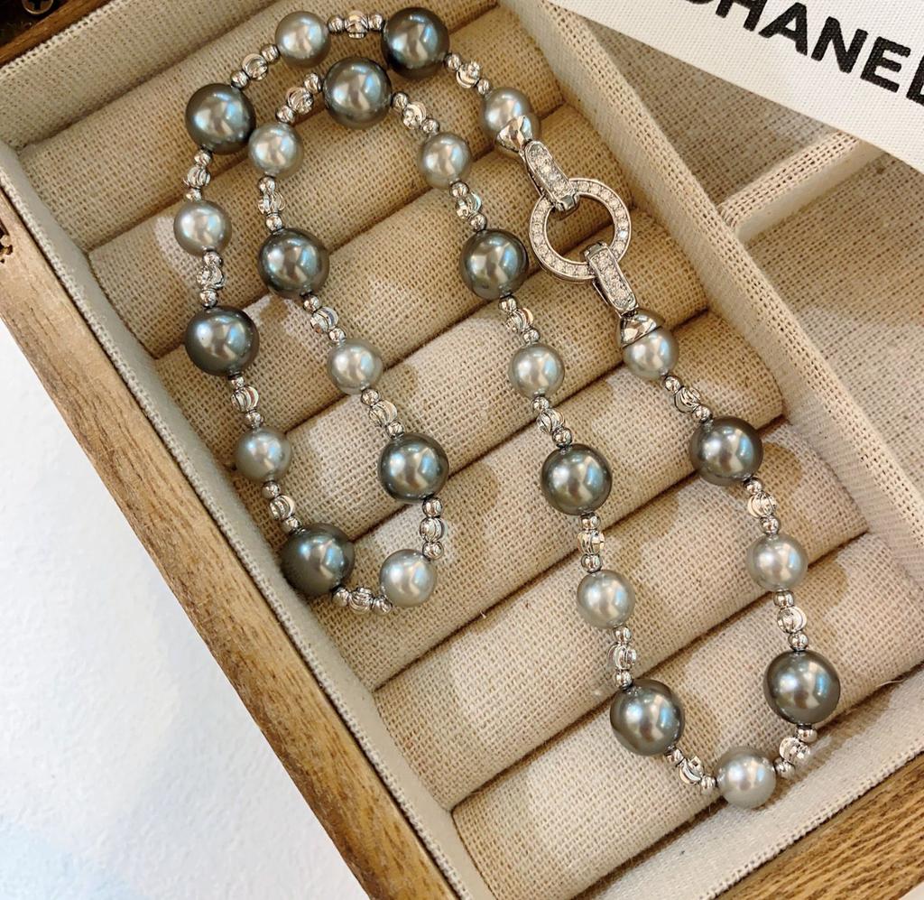 Giant Flash Love Broken Silver Pearl Necklace Summer White Temperament Neck Chain Light Luxury Niche Versatile High Sense Collarbone Chain Woman