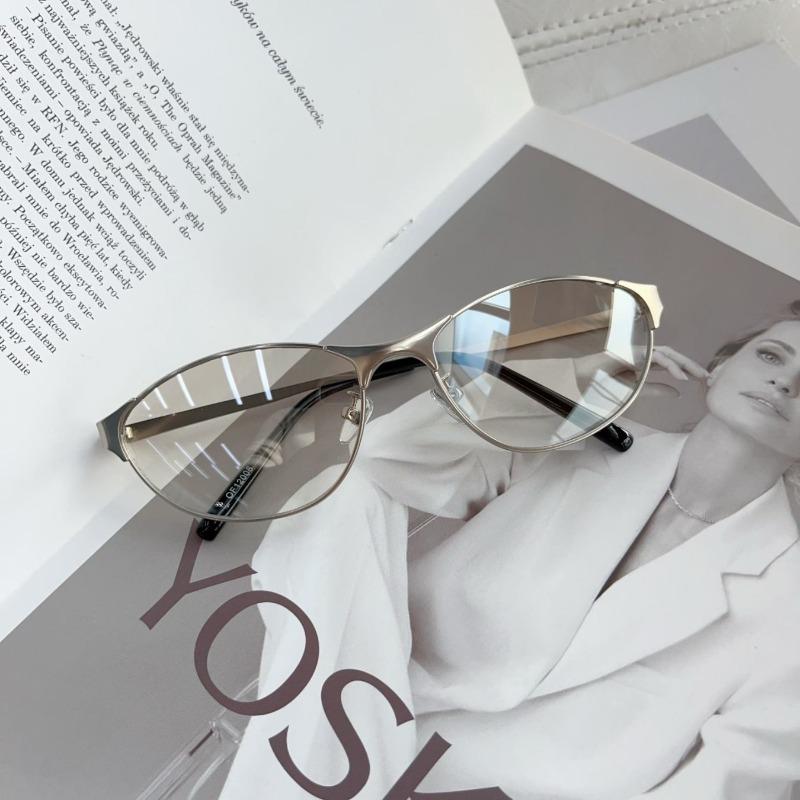 Vintage Small Cat Eye Sunglasses for Women Trendy Half-frame Sun Glasses UV400 Fashion Shades Eyewear Summer Anti UV Glasses