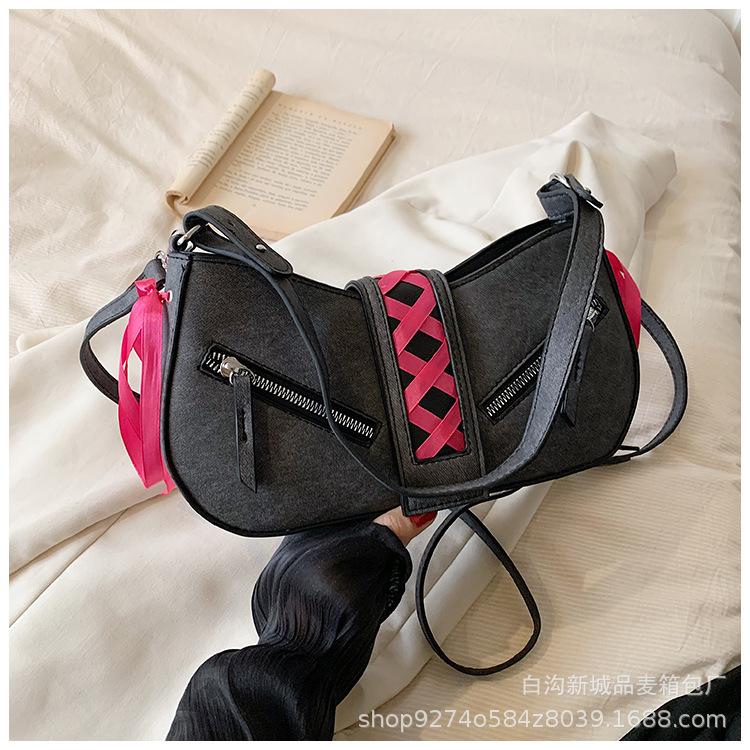 

Popular small bag women s bag new 2025 summer manufacturer messenger bag fashion shoulder bag small square bag чёрный