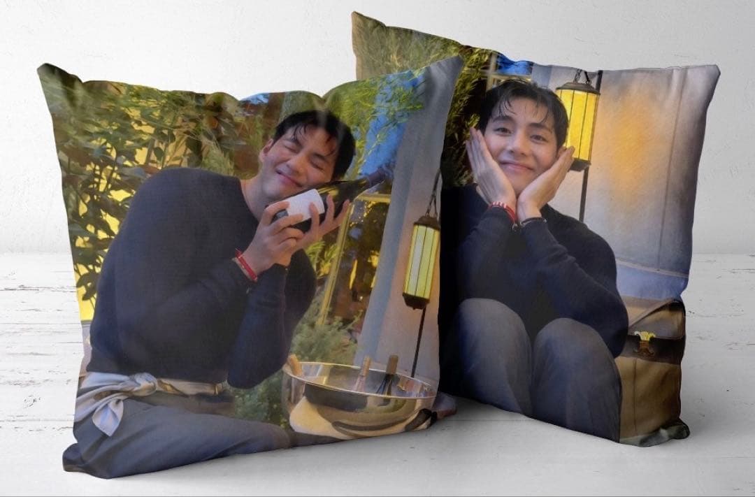 

[USED] BTS Cushion Cover CELINE Taehyung V Tae