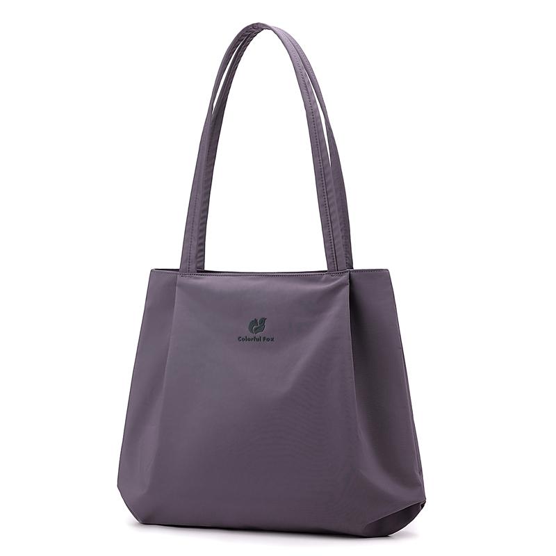 Minimalist Tote Bag with Spacious Interior and Smooth Finish, Ideal for Daily Use and Casual Outings