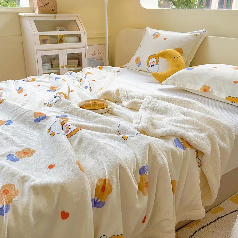 Winter Cartoon Printed Lamb Wool Blanket Thick and Warm Coral Fleece Blanket for Office Napping Fluffy Soft Plush Bedspread