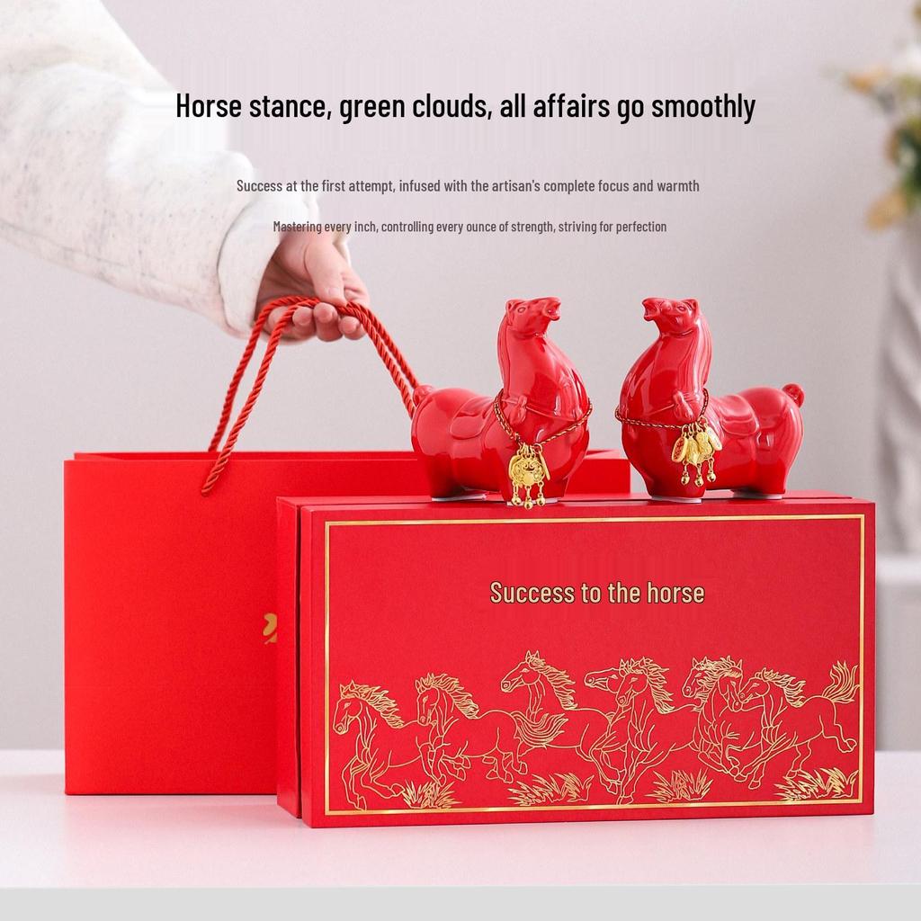 Ceramic Cultural Horse Ornament: Creative New Year & Spring Festival Gift, High-End Business Souvenir