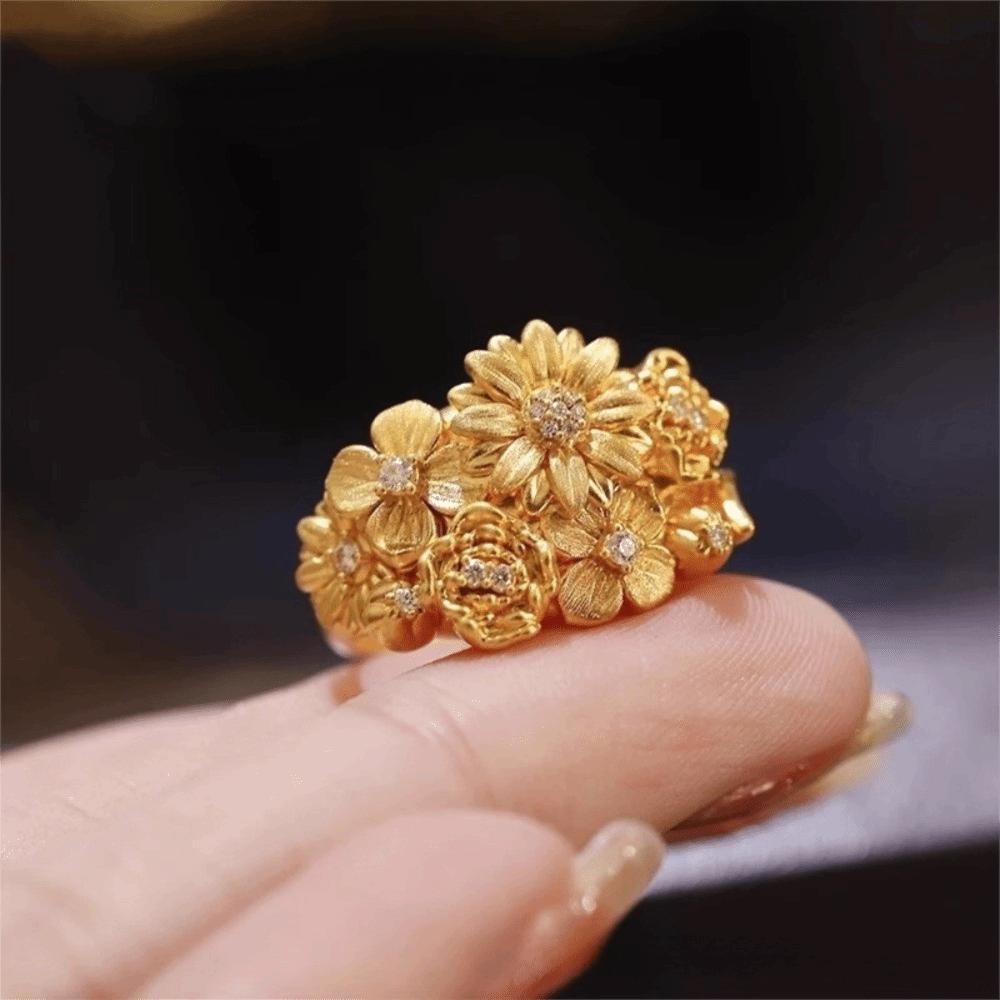 Glittering Floral Adjustable Ring Luxury Gold Plated Ring Rhinestone Accent Ring Women Accessories