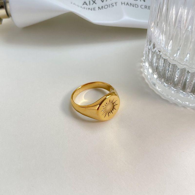 Bath Round Ring Elegant and Generous European and American Gold Coin
