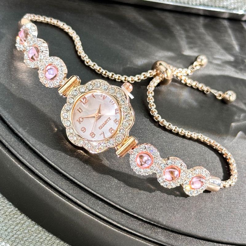 New Diamond Flower Chalcedony Diamond Women's Watch Temperament Fashion Women's Student Pull-up Bracelet Watch