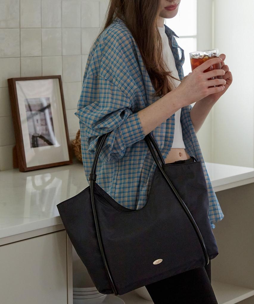 Valluat Marenne Bag_Navy