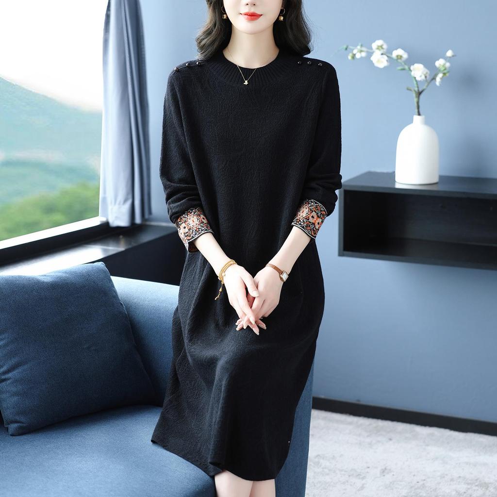 2025 Elegant Plus Size Woolen Knit Dress: Winter Slimming Long Skirt