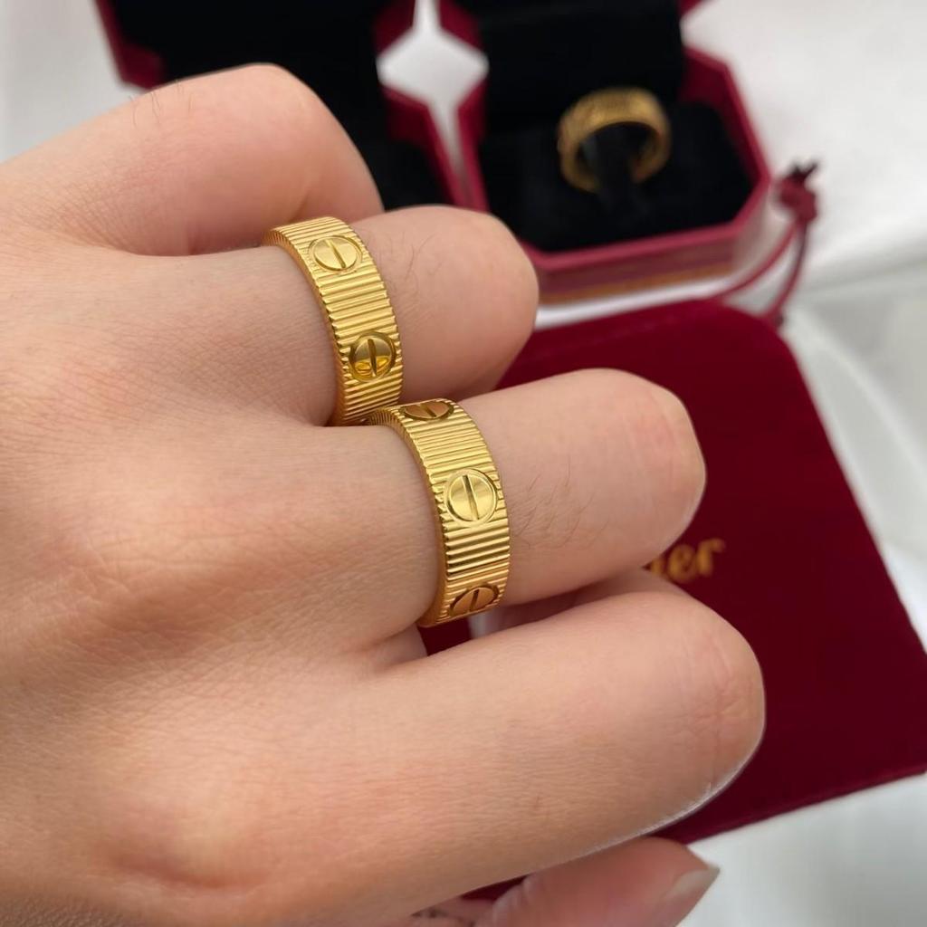 Kajia V Gold Vysoká verze 2025 Unisex Prsten s ozubeným vzorem a cvočky