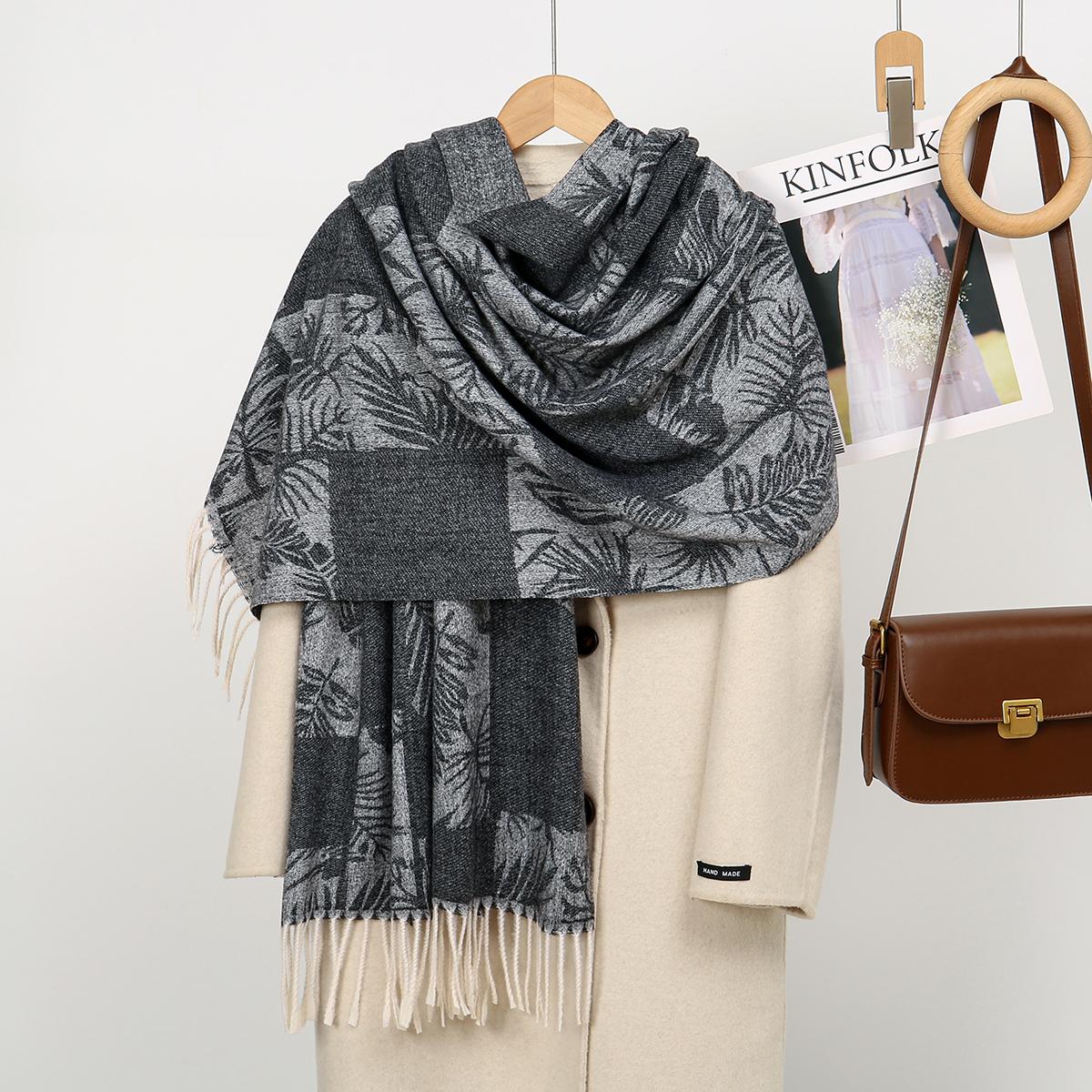 

Warm Cashmere Blanket Women Travel Winter Scarf Fashion Plaid Pashmina Thick Shawl Wraps With Tassel Casual Bufanda Poncho New