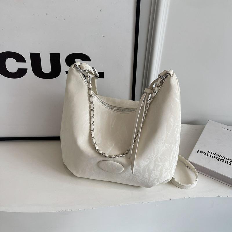 Casual Student Soft Surface Large-capacity Bag Women's New Summer Work Commuter Bag Fashionable Shoulder Messenger Bag