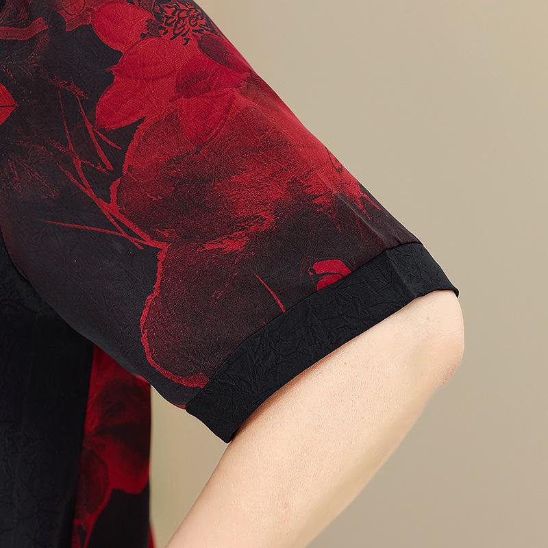 Set de vară din două piese pentru femei în vârstă: Tricou cu mânecă scurtă și pantaloni pentru vârstele 60-80