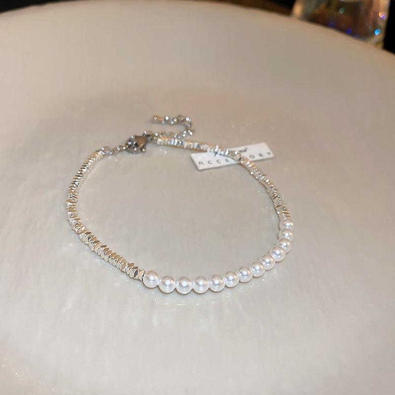 Elegant Crystal Flower Pearl Bracelet - Light Luxury Whitening Jewelry