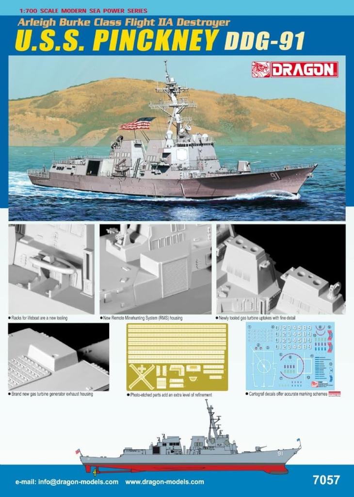 Platz Dragon 1/700 Scale Model Kit of the USS Pinckney DDG-91 Aegis Missile Destroyer (DR7057)