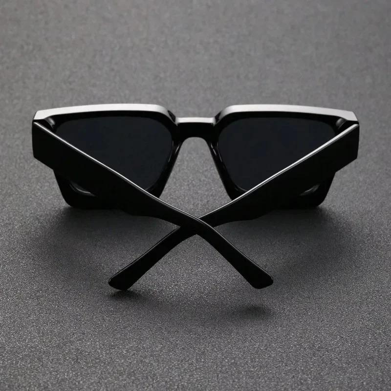 1PC Unisex Plastic Fashion Square Frame Sunglasses For Street Pography And Beach Trips Driving Accessories