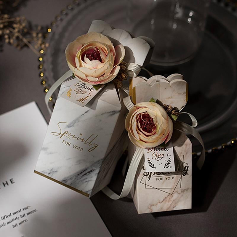 

5 шт. Свадебные бонбоньерки Конфетная коробка Для детского праздника Бумажная подарочная коробка Ручная работа Конфеты Еда Лучший подарочный пакет Для Рождества Цветочные коробки серый