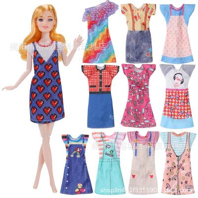 Conjunto de Moda para Boneca Barbie de 11,5": Inclui Múltiplas Roupas e Saia Curta para Diversão de Vestir.