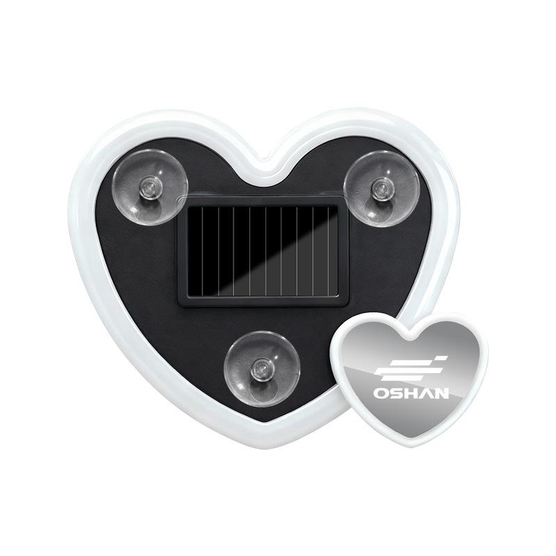 Solar-Powered Heart-Shaped Light for Changan Oshan Z6, X5PLUS, X7, A600 Cars - Decorative and Warning Light