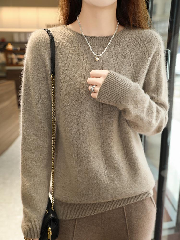 New Women's 100% Wool Cable Knit Round Neck Sweater, Loose Fit, Rolled Hem, Autumn/Winter Pullover.