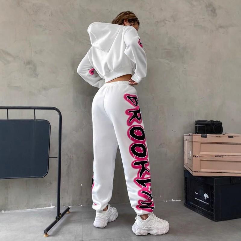 Completo Streetwear da Donna con Felpa Corta e Pantaloni Jogger con Stampa a Lettere Outfit Casual a Manica Lunga Autunno