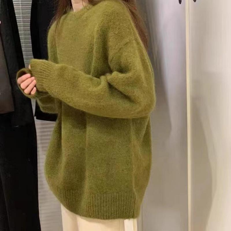Women's Black Mink Cashmere Pullover Sweater - Soft, Cozy & Oversized for Autumn/Winter