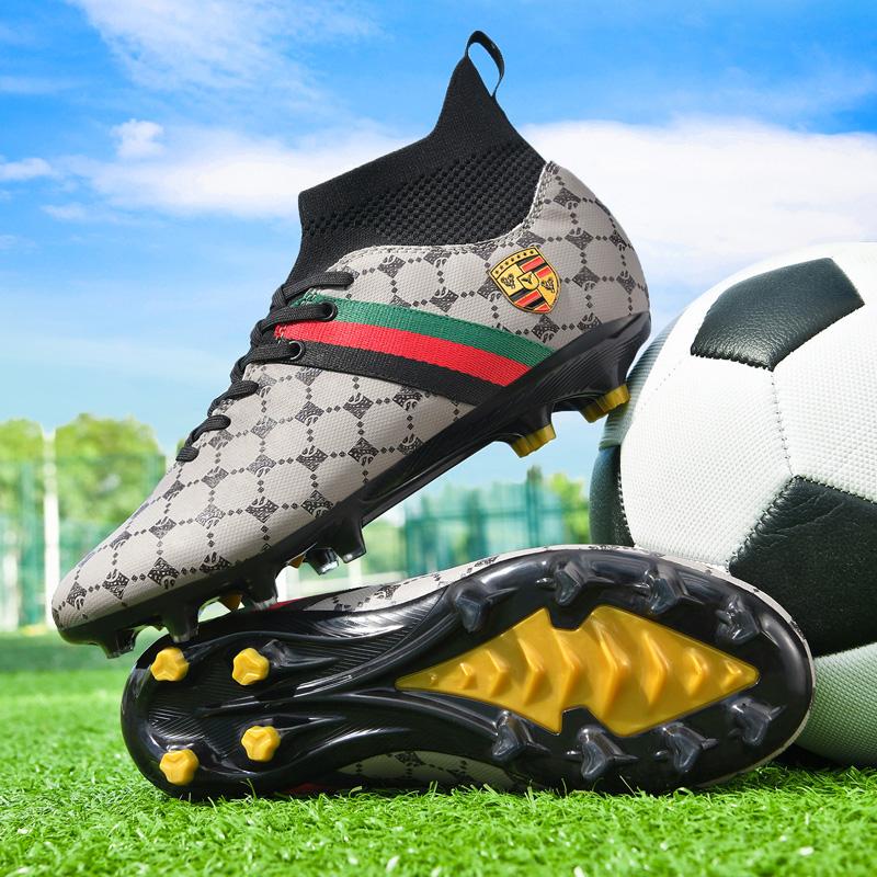 Men's Football Shoes Pro-Quality Teenager's Outdoor Training Cleats High Quality Breathable Athletic Sneakers Anti-slip Footwear