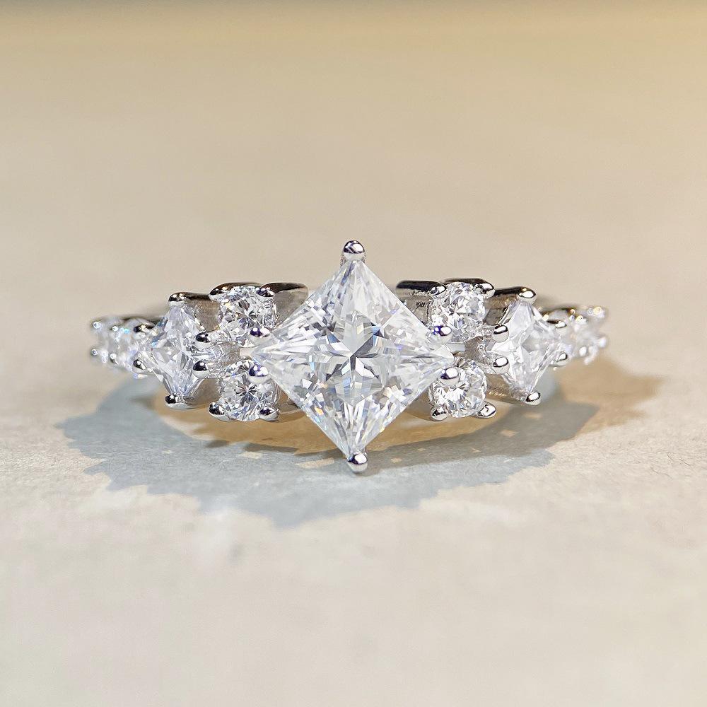 S925 Sterling Silver Princess Cut Moissanite Ring for Women, 6X6, D Color White.