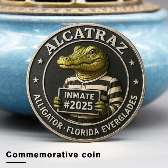 Crocodile Inmate Mugshot Coin Prison Memorabilia Crocodile Challenge Coin Florida Everglades Prison Collectible Crime History Coin Gift for Collectors