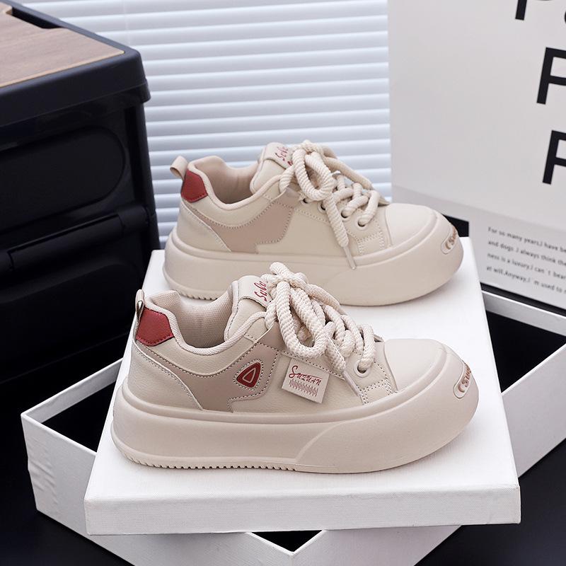 

New little white shoes women s autumn platform heightening board shoes student Korean version of fashion casual shoes 40 хакі