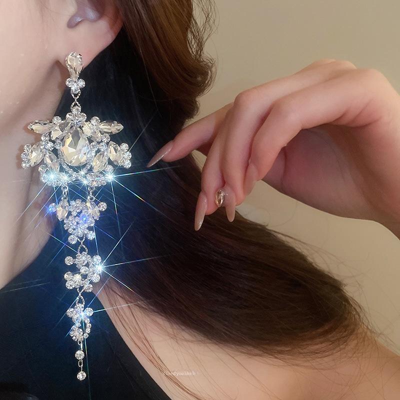 Elegant Silver Needle Diamond Embedded Waterdrop Tassel Earrings Fashionable Personality Hoop Earrings Luxury Sensation