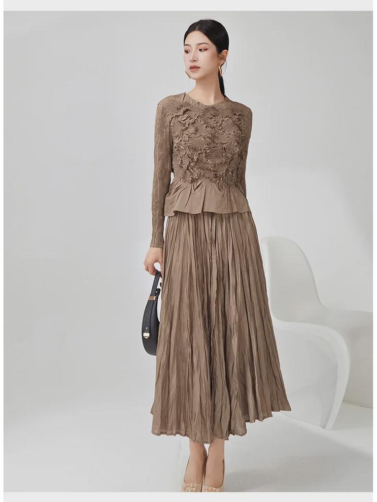 High-End Women's Pleated Casual Set: Long Sleeve Top & Slimming Midi Skirt Two-Piece