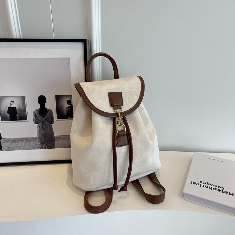 Retro Style Fashion Casual Portable Small Backpack Women Commute Out Storage Women's Bag 2025 New Women's Backpack