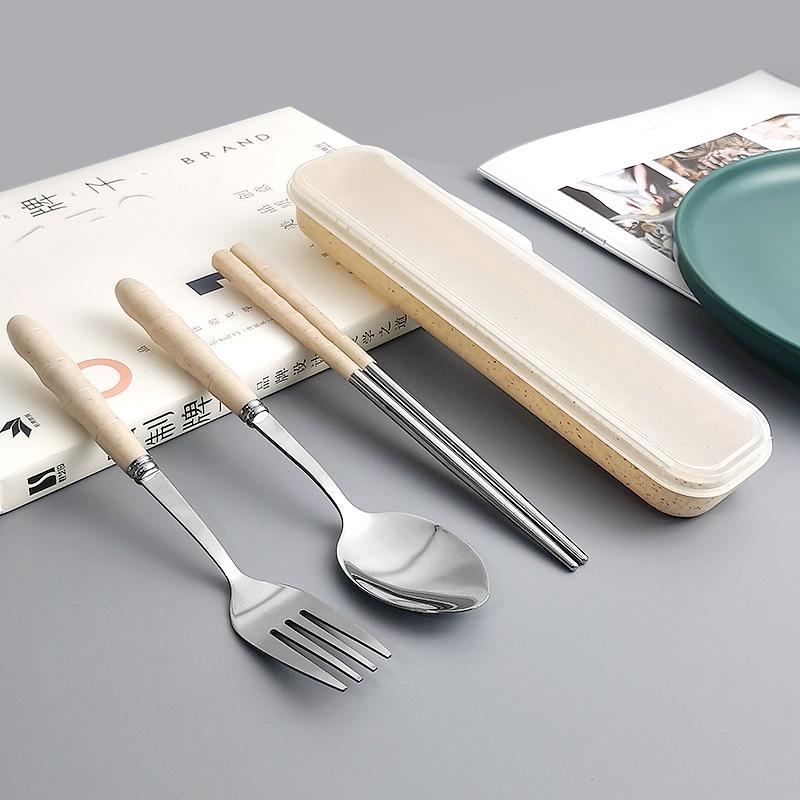 Set di posate ecologiche in paglia di grano: Cucchiaio, Forchetta e Bacchette in Giunto di Bambù - Ideali per Viaggio, Casa, Hotel o come Regalo.