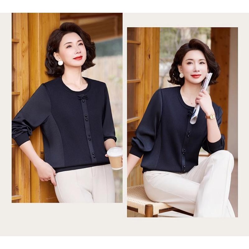Kleines Hemd Frühling und Herbst Modisches Langarm Neues Modell Frühling Gestricktes Unterhemd für Frauen mittleren Alters und ältere Frauen