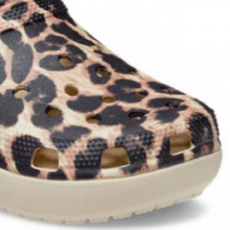 CrocS Women S claSSic Platform Animal Mix clogS Leopard 207844 2y4