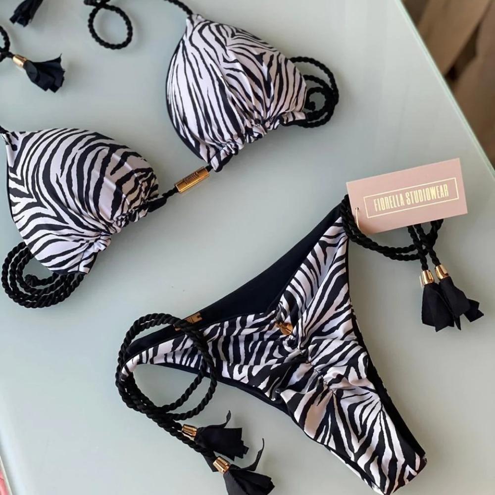 Bikini a Triangolo da Donna Europeo e Americano Intrecciato Tinta Unita Sexy con Ciondolo e Frange