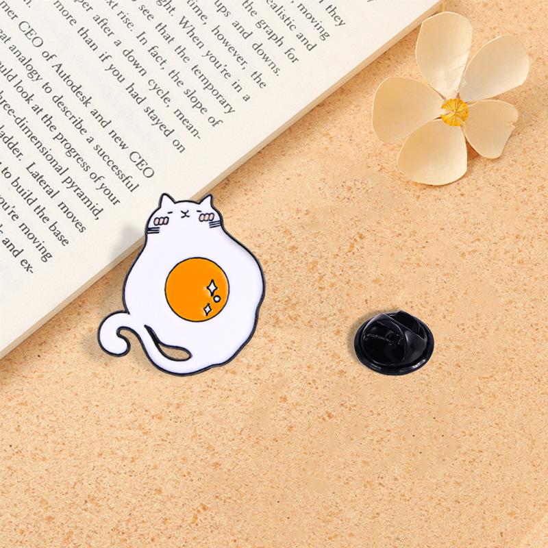 Cartoon Kitten Metal Brooch - Cute Black Cat with Gun