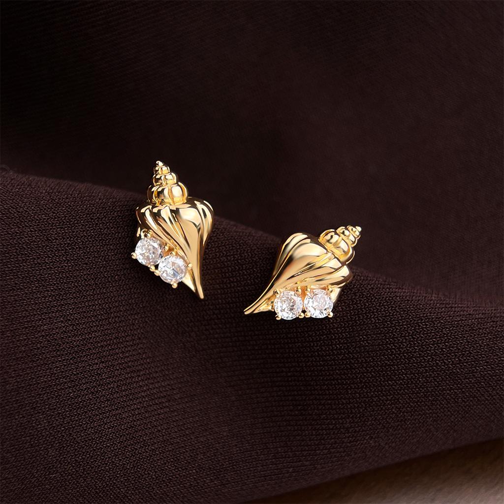 Polished Metal Conch Zircon Stud Earrings: Simple, Light Luxury Vacation Style for Women
