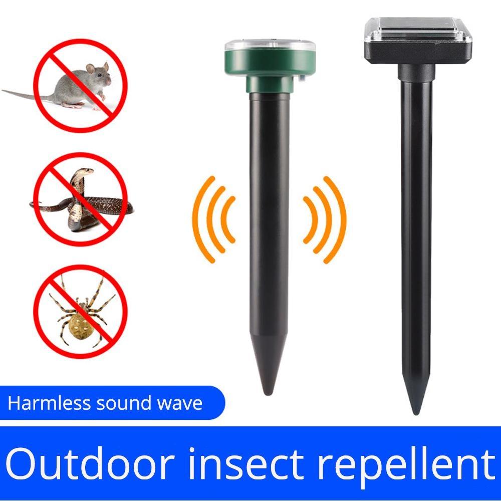 Solar Ultrasonic Electronic Mouse Repeller Snake Repeller Insect Repeller High Power Vibration Built Battery IP64 Sun Charging