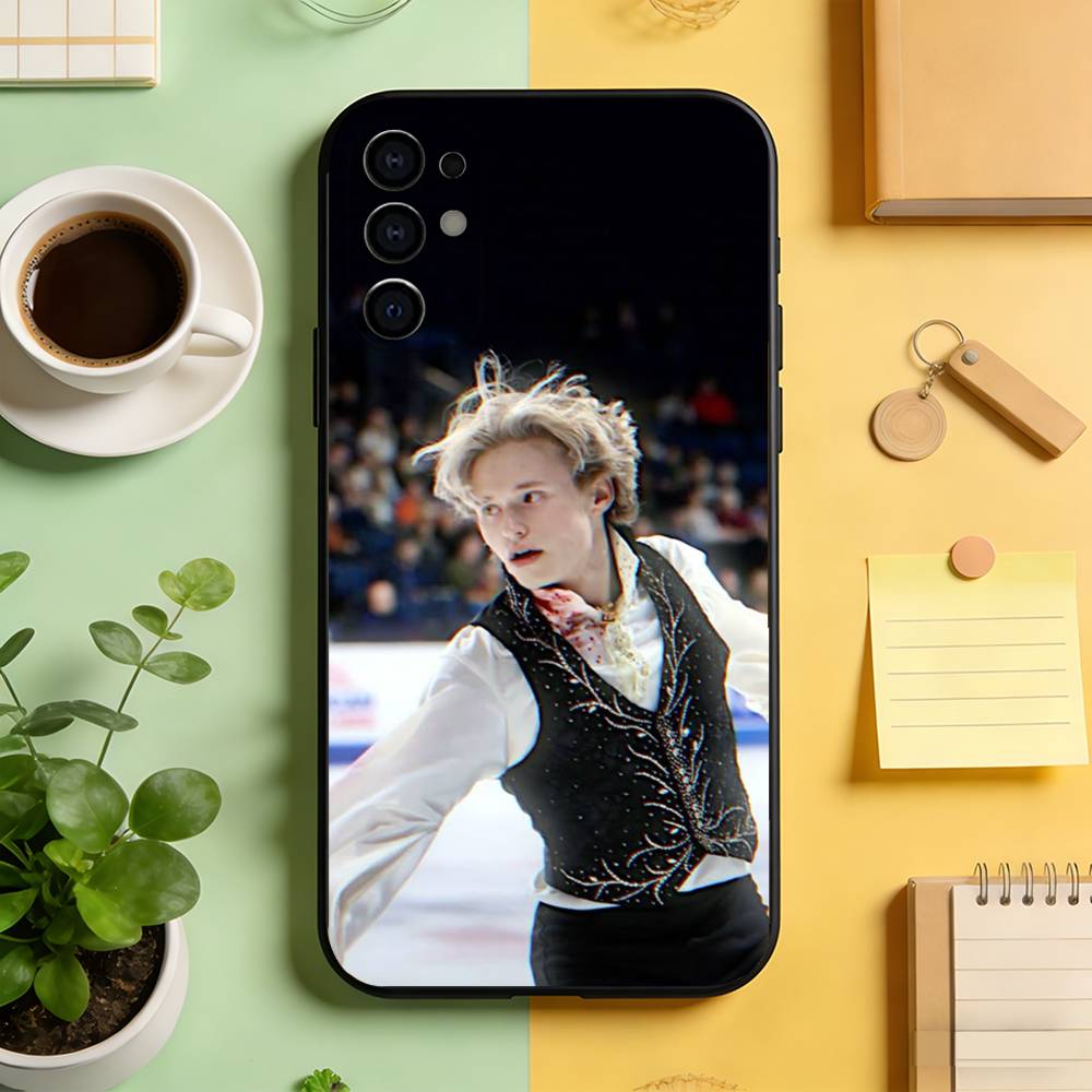 

Figure Skaters I-Ilia Malinin Phone Case For Samsung S25,S24,S21,S22,S23,S30,Ultra,S20,Plus,Fe,Soft Silicone Black Cover Samsung S235G