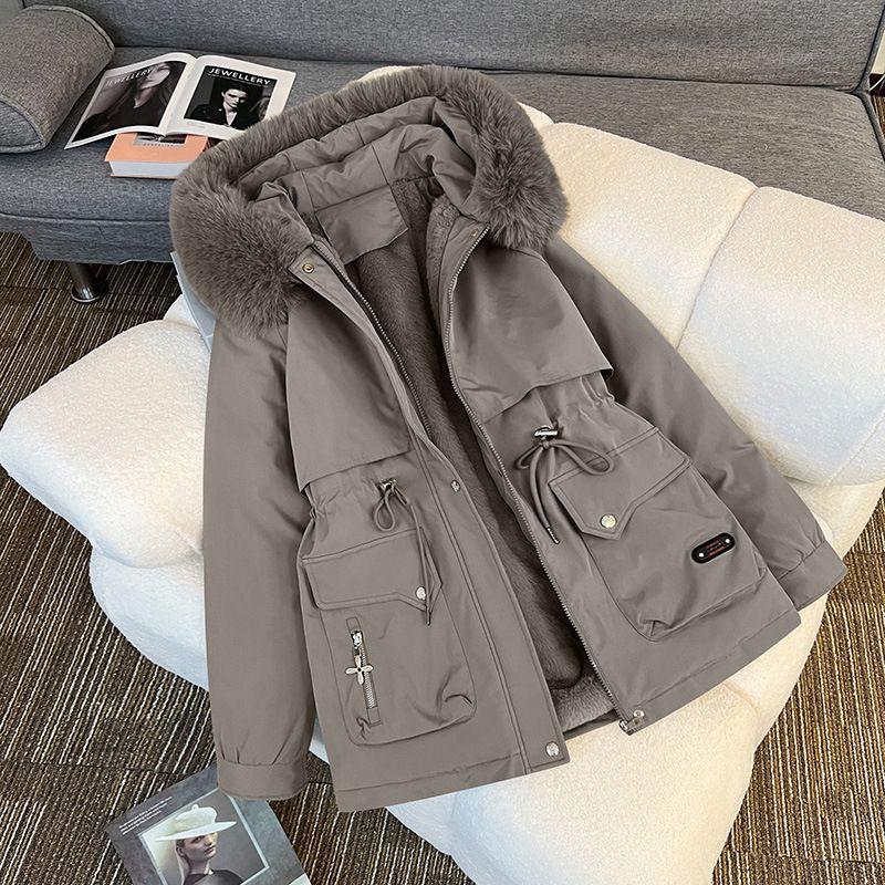 Piumino Spesso in Velluto a Coste da Donna con Collo Staccabile in Ecopelliccia Vestibilità Slim Lunghezza Media Giacca Invernale
