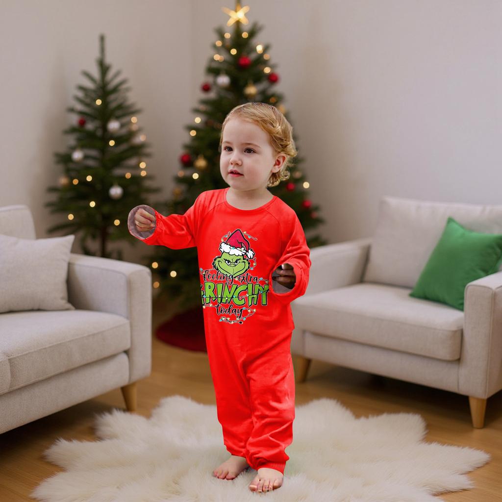 Passende Familiensets mit Weihnachtsmotiven, Langarmshirts und Hosen