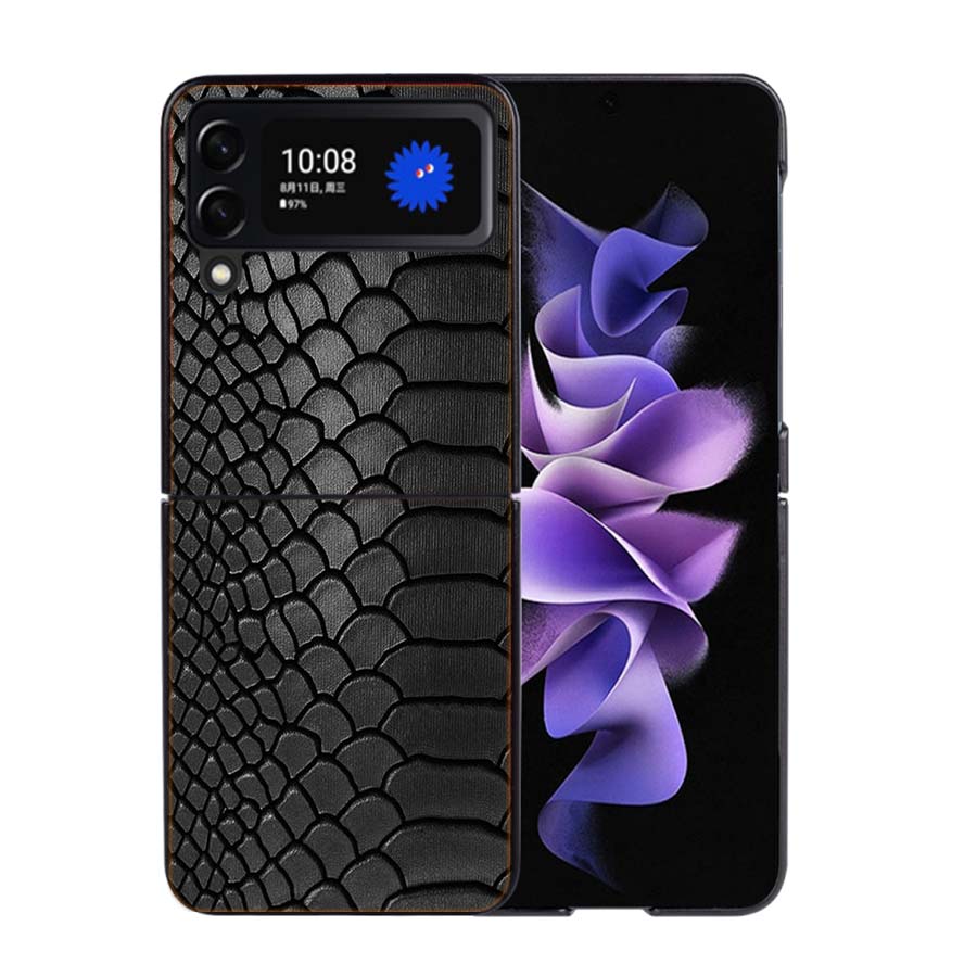 It looks like Real Snake Skin Phone Case For Samsung Z Flip 7 6 5G Galaxy Z Flip4 Z Flip5 Z Flip3 Coque Black Hard PC Shell Prot